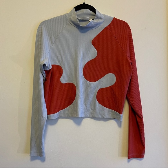 Ization Studios Squiggle Long Sleeve in Red/ Periwinkle 2X - Picture 6 of 10